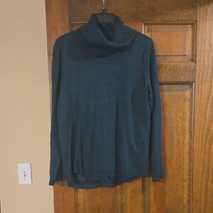 Cable & Gauge Green Cowl Neck Sweater